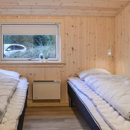 Feriehus Beautiful In With Sauna